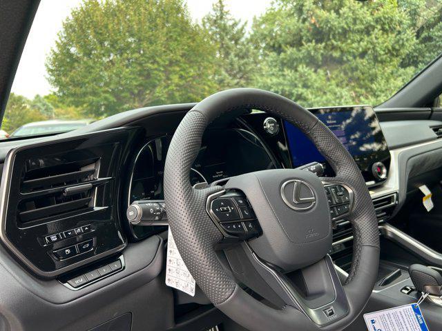 new 2025 Lexus TX 500h car, priced at $72,465