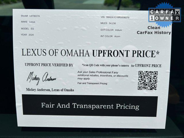 used 2024 Lexus ES 300h car, priced at $40,000