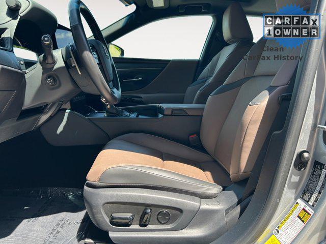 used 2024 Lexus ES 300h car, priced at $40,000