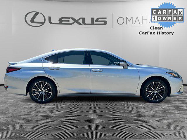 used 2024 Lexus ES 300h car, priced at $40,000