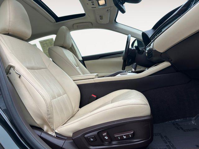 used 2016 Lexus ES 350 car, priced at $23,500