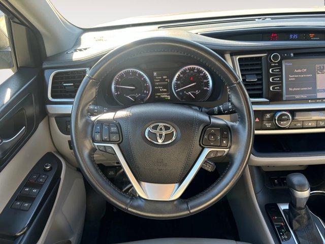 used 2019 Toyota Highlander car, priced at $29,000