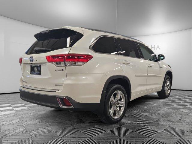 used 2019 Toyota Highlander Hybrid car, priced at $34,000