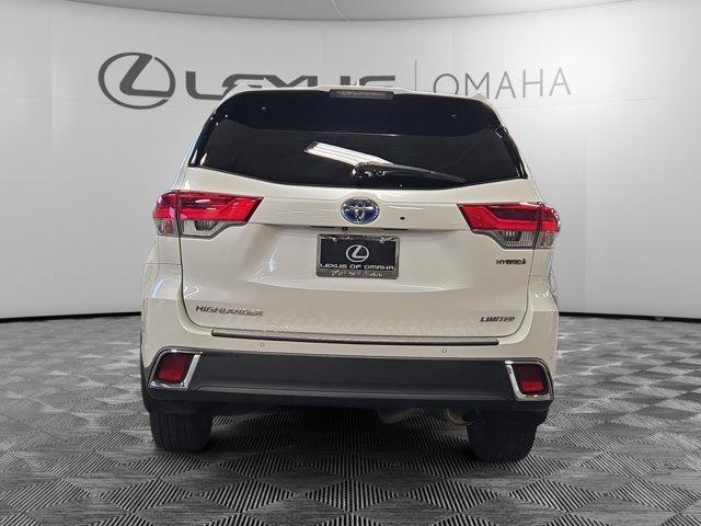 used 2019 Toyota Highlander Hybrid car, priced at $34,000