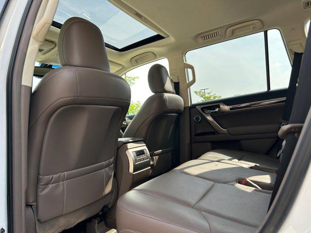 used 2016 Lexus GX 460 car, priced at $28,900