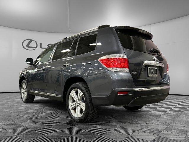 used 2012 Toyota Highlander car, priced at $14,000