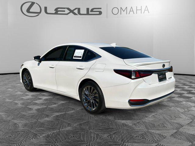 used 2024 Lexus ES 300h car, priced at $45,900