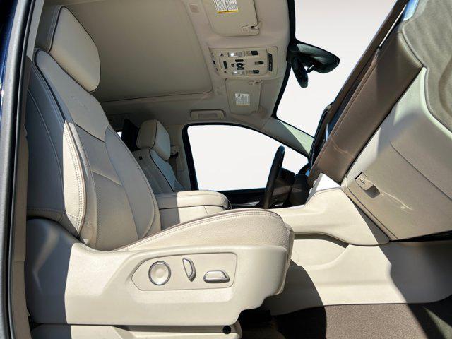 used 2021 GMC Yukon XL car, priced at $52,900