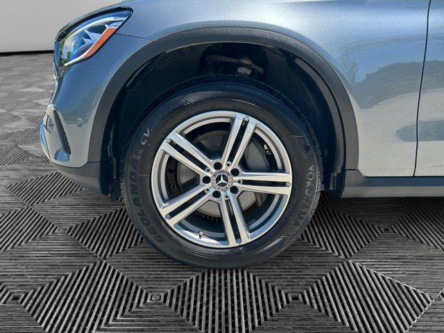 used 2022 Mercedes-Benz GLC 300 car, priced at $32,900
