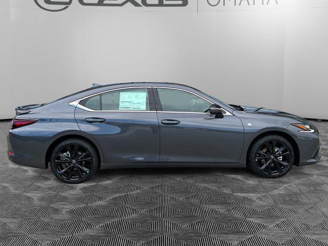 new 2025 Lexus ES 300h car, priced at $50,009