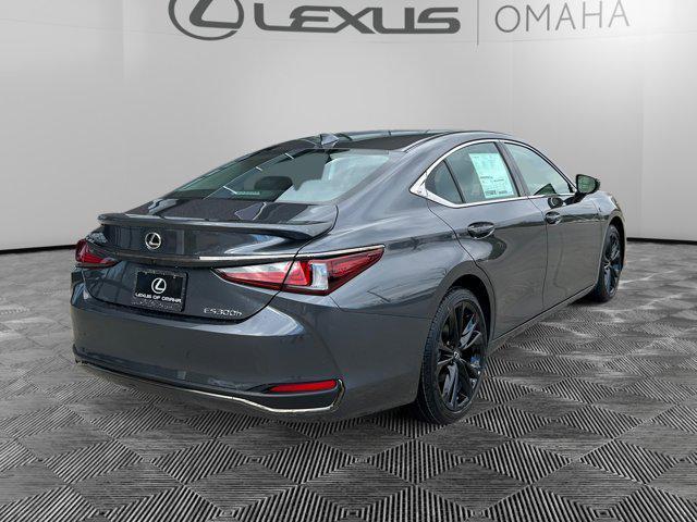 new 2025 Lexus ES 300h car, priced at $50,009