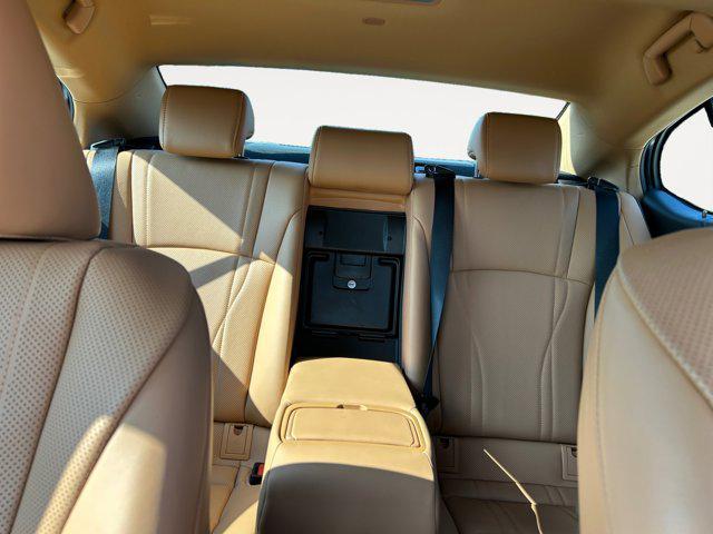 used 2024 Lexus ES 300h car, priced at $47,900