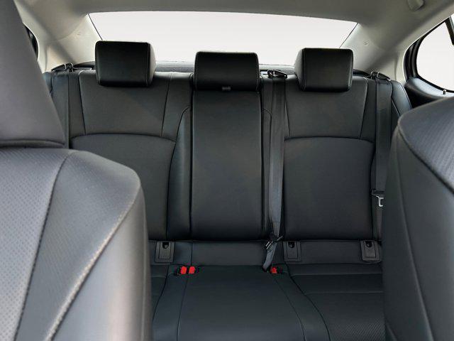 used 2019 Lexus ES 300h car, priced at $29,000