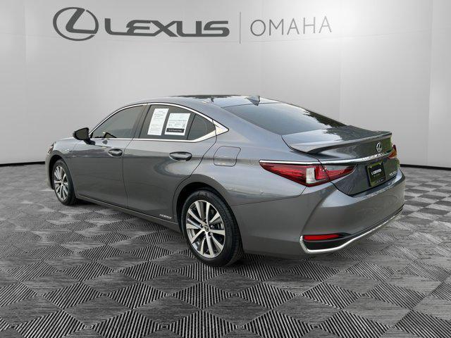 used 2019 Lexus ES 300h car, priced at $29,000