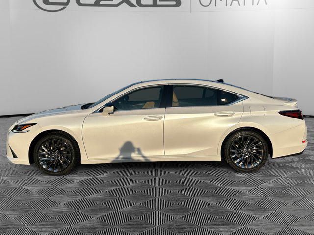 new 2025 Lexus ES 350 car, priced at $53,826