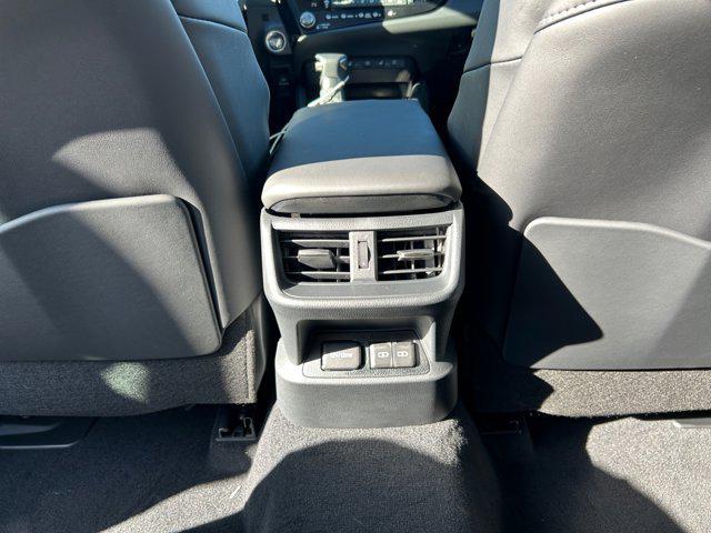 new 2025 Lexus ES 350 car, priced at $53,826