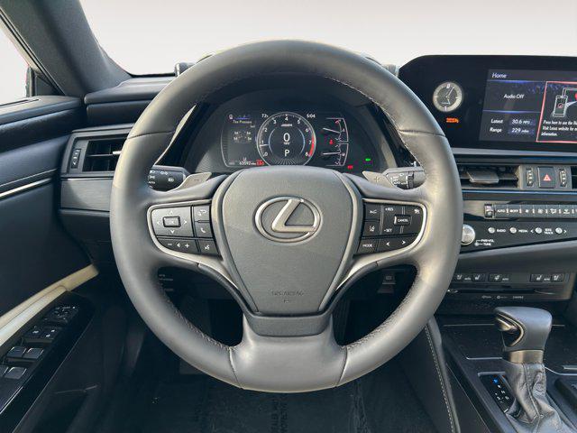 used 2022 Lexus ES 350 car, priced at $31,500