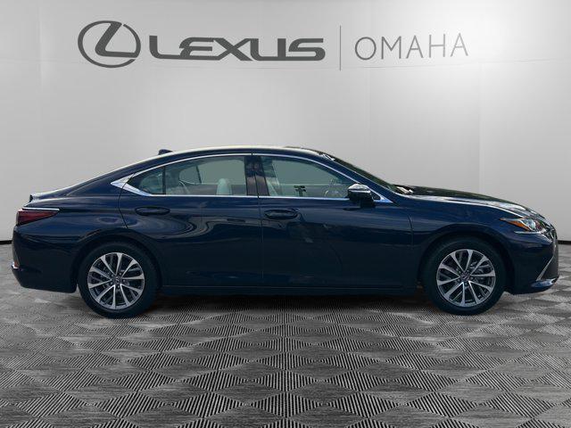 used 2022 Lexus ES 350 car, priced at $31,500