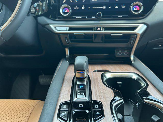 new 2025 Lexus RX 350 car, priced at $59,369