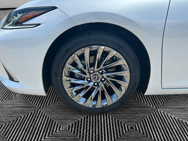 new 2025 Lexus ES 350 car, priced at $56,414