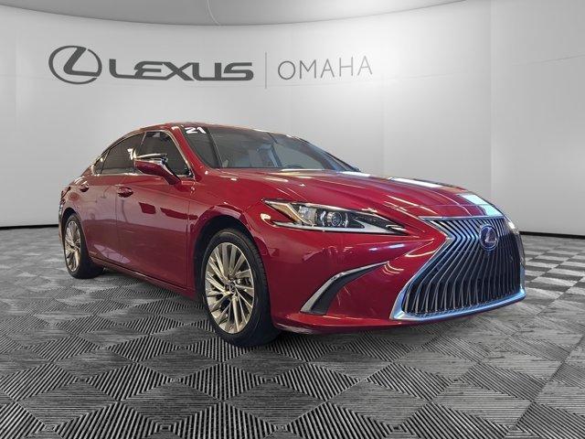 used 2021 Lexus ES 300h car, priced at $32,900