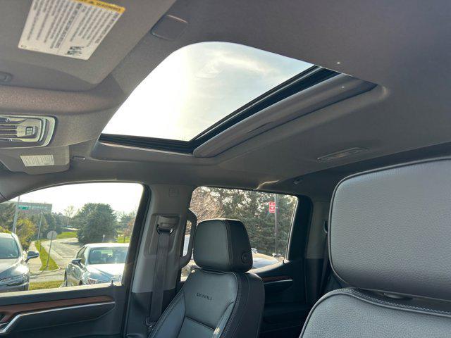 used 2023 GMC Sierra 1500 car, priced at $60,000