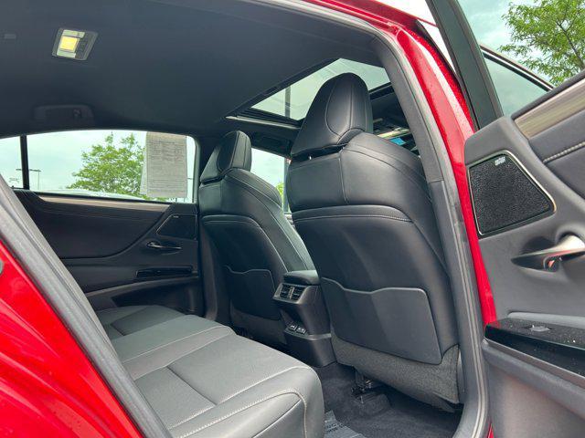 used 2022 Lexus ES 350 car, priced at $41,000