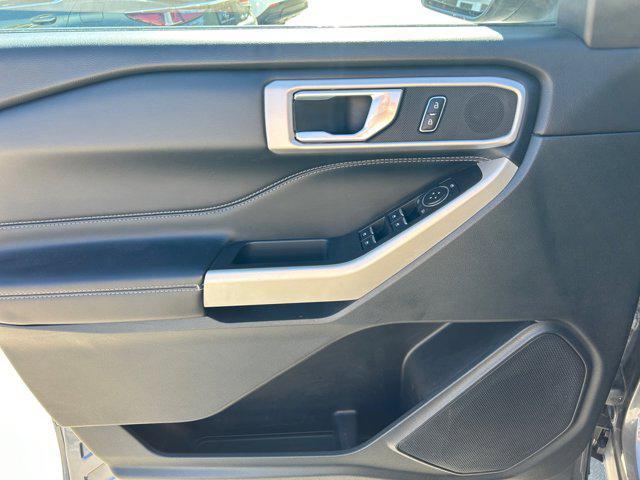 used 2021 Ford Explorer car, priced at $19,000