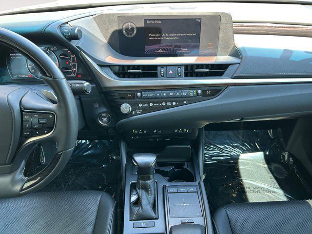 used 2021 Lexus ES 350 car, priced at $35,000