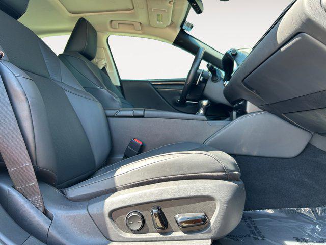 used 2021 Lexus ES 350 car, priced at $35,000