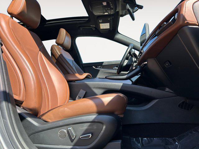 used 2021 Lincoln Nautilus car, priced at $30,000