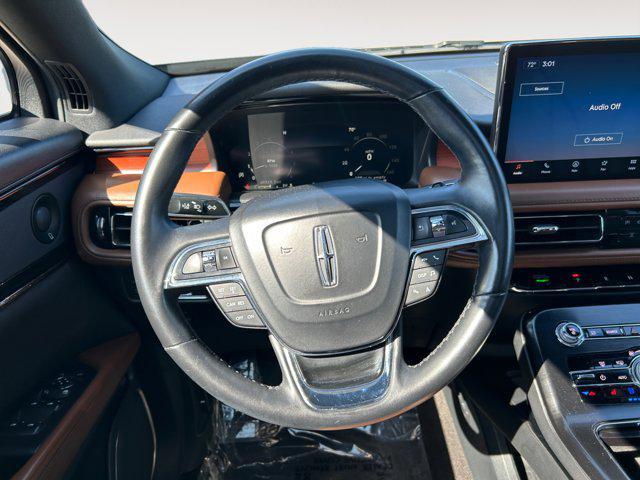 used 2021 Lincoln Nautilus car, priced at $30,000