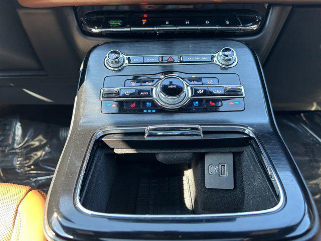 used 2021 Lincoln Nautilus car, priced at $30,000