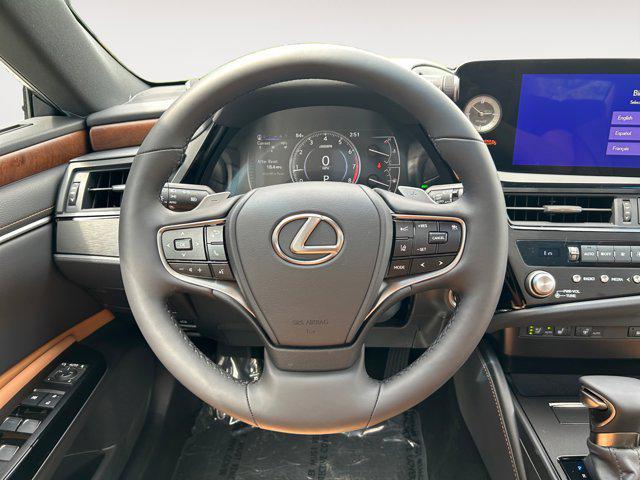 new 2025 Lexus ES 350 car, priced at $48,900