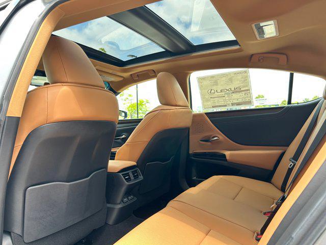 new 2025 Lexus ES 350 car, priced at $48,900