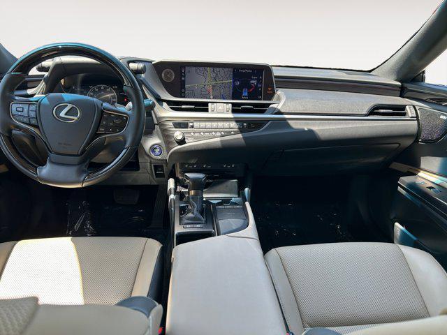 used 2021 Lexus ES 300h car, priced at $37,000