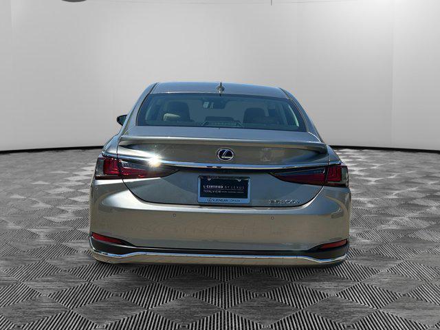 used 2021 Lexus ES 300h car, priced at $37,000