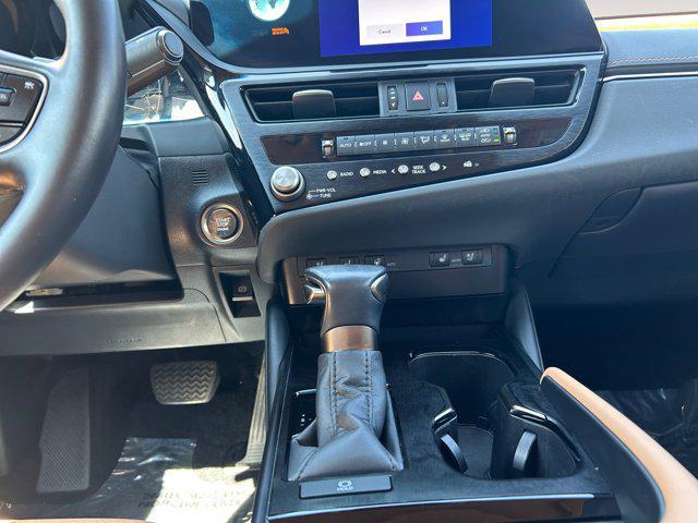 used 2023 Lexus ES 350 car, priced at $38,000