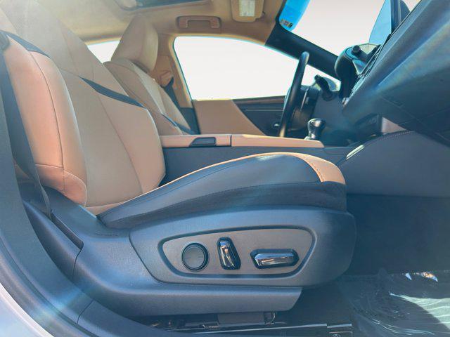 used 2023 Lexus ES 350 car, priced at $38,000