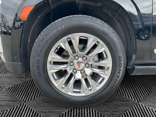 used 2024 GMC Yukon XL car, priced at $72,900