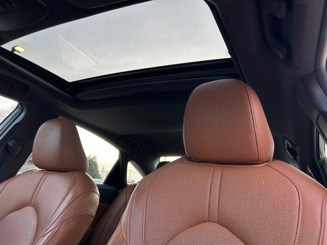 used 2019 Toyota Avalon Hybrid car, priced at $26,700