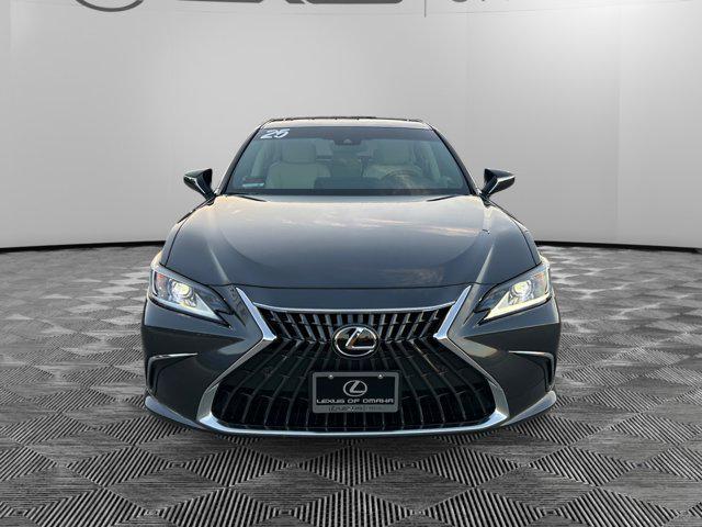 used 2025 Lexus ES 300h car, priced at $44,400