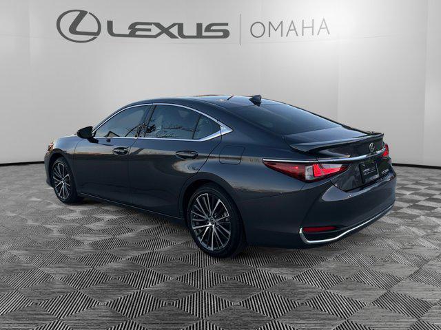 used 2025 Lexus ES 300h car, priced at $44,400