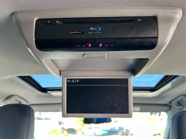 used 2014 Toyota Highlander car, priced at $15,500