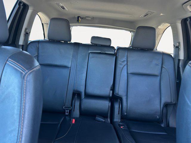 used 2014 Toyota Highlander car, priced at $15,500