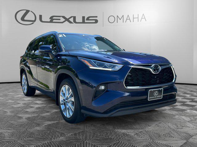 used 2021 Toyota Highlander car, priced at $41,000