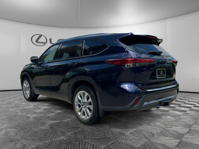 used 2021 Toyota Highlander car, priced at $41,000