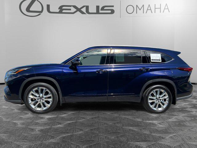 used 2021 Toyota Highlander car, priced at $41,000