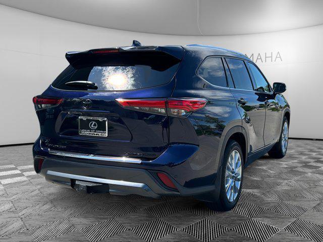 used 2021 Toyota Highlander car, priced at $41,000