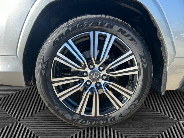 new 2025 Lexus LX 600 car, priced at $116,087
